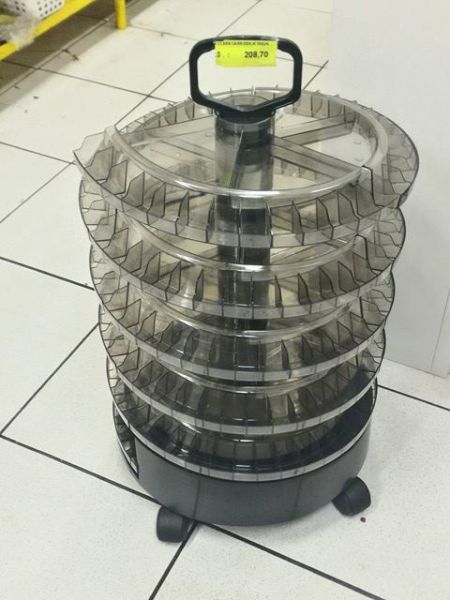EXPOSITOR DE ESMALTE SANTA CLARA M